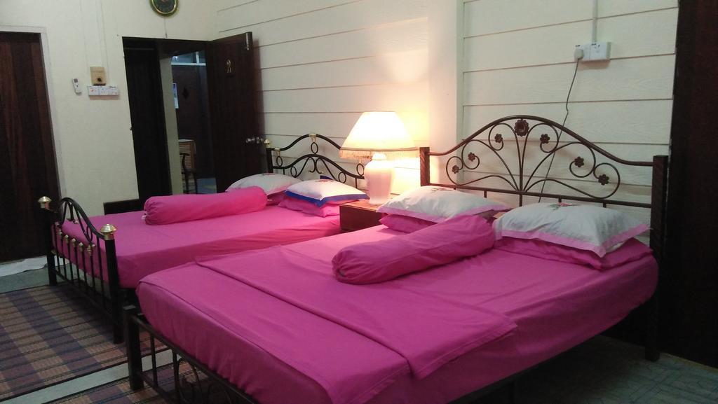Teratak Ibunda Guest House Κότα Μπάρου Εξωτερικό φωτογραφία