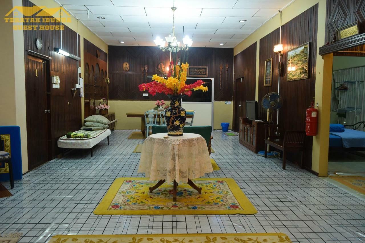 Teratak Ibunda Guest House Κότα Μπάρου Εξωτερικό φωτογραφία